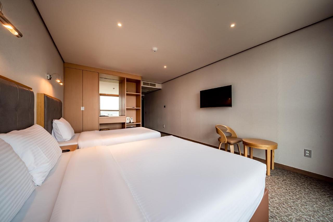 Sungsan Sunrise Hotel Seogwipo Exterior foto